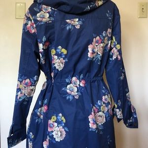 Hooded Rain Utility Jacket Medium Blue Pink Yellow Floral - Size 12 Women’s